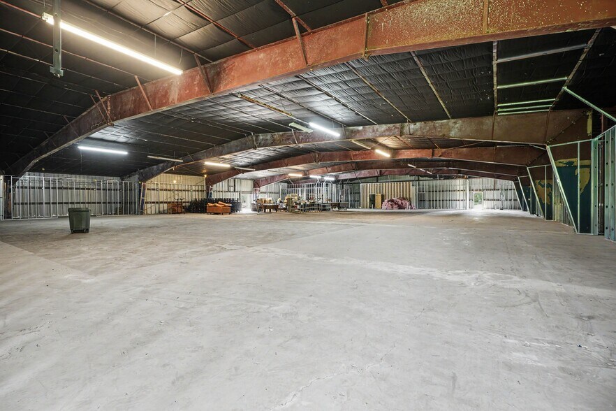 More Photos Of 37310 FM 521 Rd, Brazoria Distribution For Lease