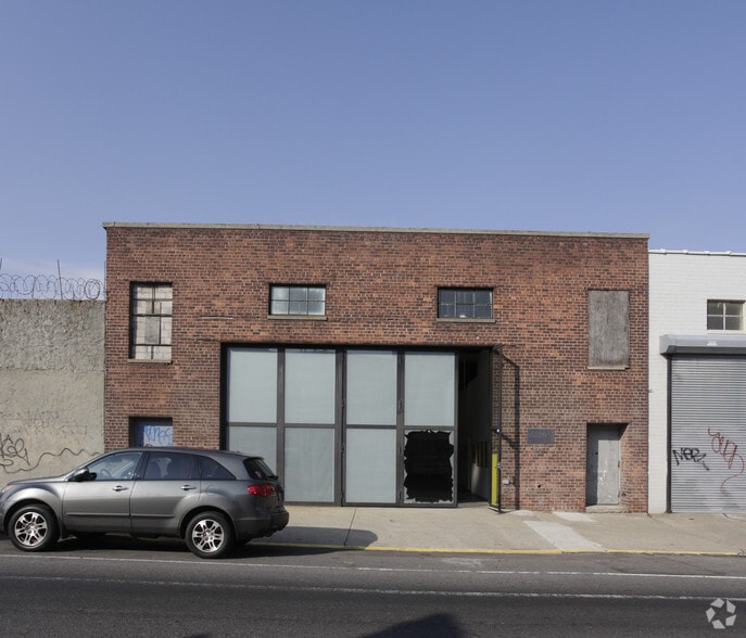 More Photos Of 92-94 Wythe Ave, Brooklyn Warehouse For Lease
