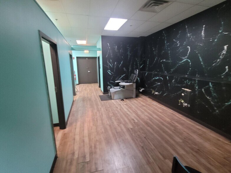 More Photos Of 5555 St. Charles Rd, Berkeley Unknown For Sale