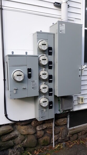 More Photos Of 3 Brookline St, Worcester Apartments For Sale