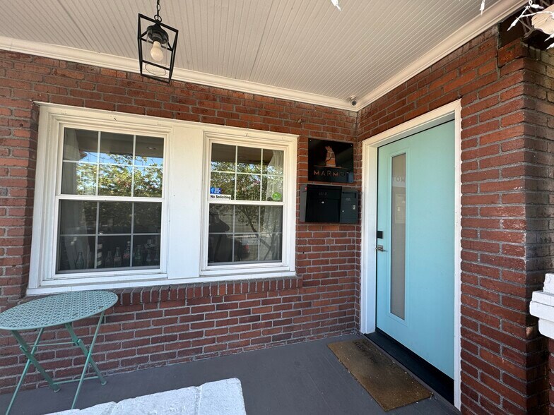 More Photos Of 12 W Taylor St, Reno General Retail For Sale