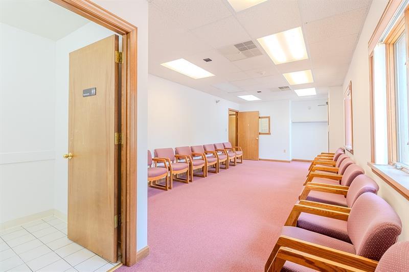 More Photos Of 1027 W Main St, Mount Pleasant Medical For Sale