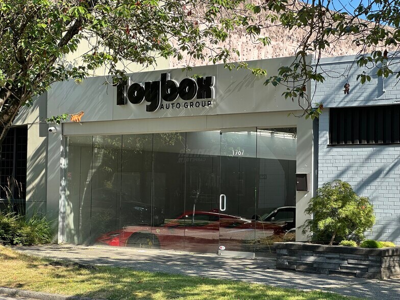 Primary Photo Of 1767 W 3rd Ave, Vancouver Storefront For Lease