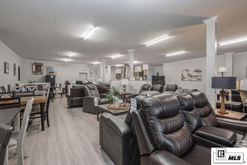 More Photos Of 707-709 Trenton St, West Monroe Storefront For Sale