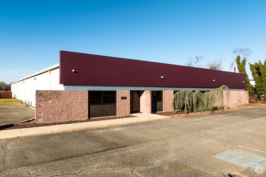 More Photos Of 1980 S West Blvd, Vineland Manufacturing For Lease