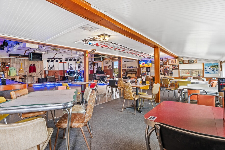 More Photos Of 7930 French Rd, Alpena General Retail For Sale