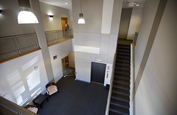 More Photos Of 450 E 4th St, Kansas City Office For Lease