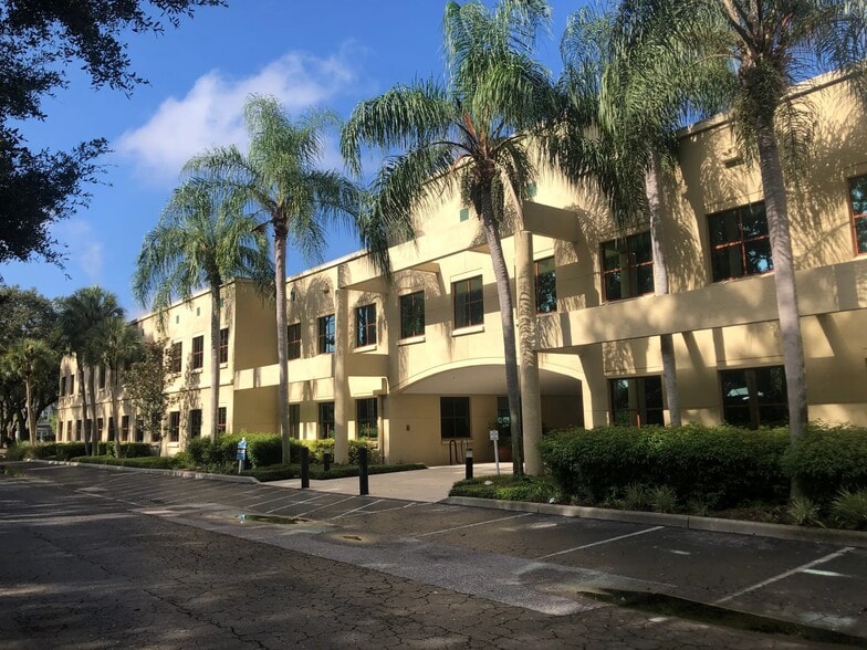 More Photos Of 2201 Cantu Ct, Sarasota Office For Lease