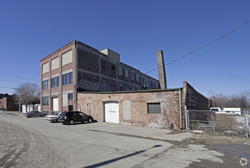 212 E Mineral St, Milwaukee, WI 53204 Warehouse For Sale