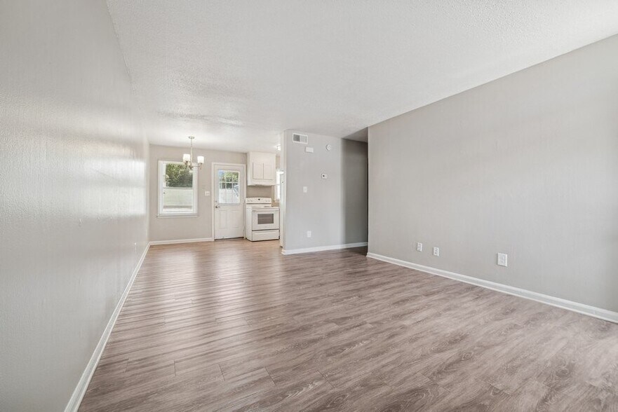 More Photos Of 1357 Sharon Rd W, Charlotte Apartments For Sale
