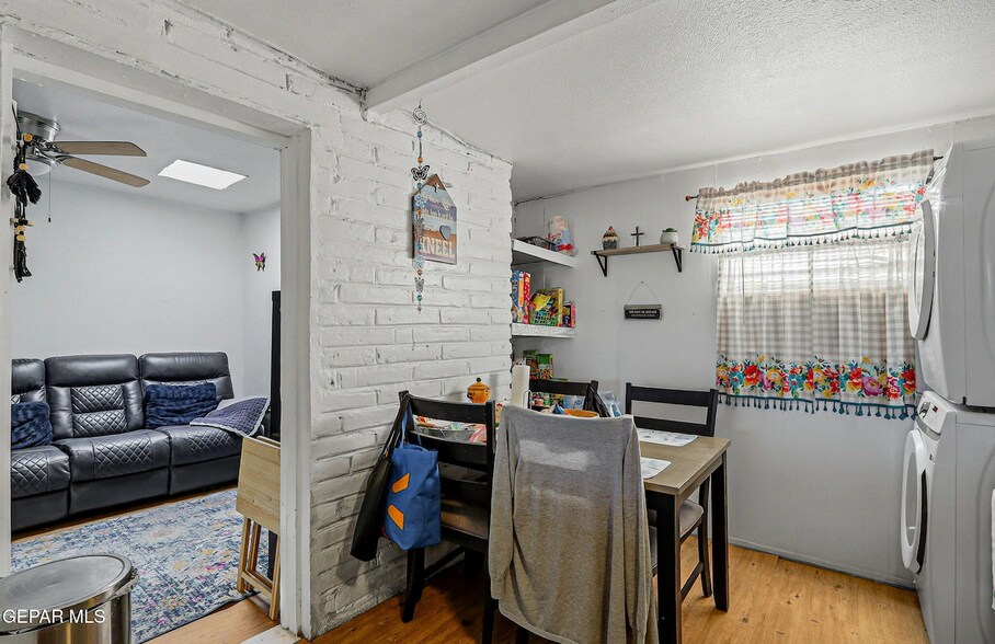 More Photos Of 10540 Socorro Rd, Socorro Specialty For Sale