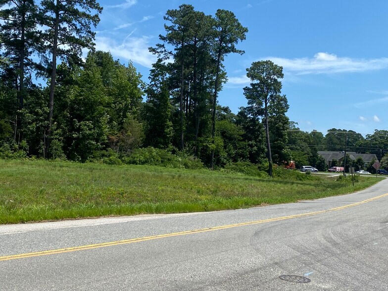 More Photos Of Fiddler's Green, Gloucester Land For Sale
