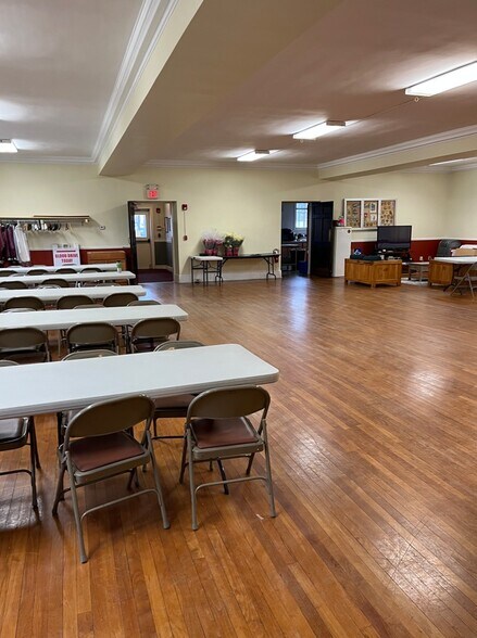 More Photos Of 170 Main St, Madison Lodge Meeting Hall For Sale