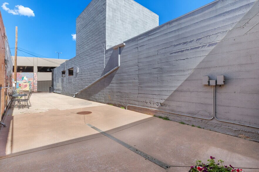 More Photos Of 216 N Tejon St, Colorado Springs Storefront For Sale