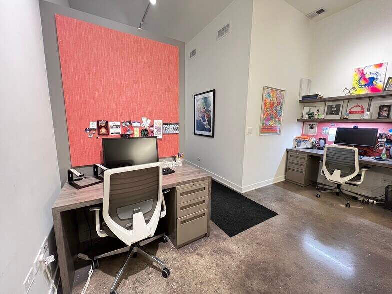 More Photos Of 1419 W Belmont Ave, Chicago Storefront Retail Residential For Sale