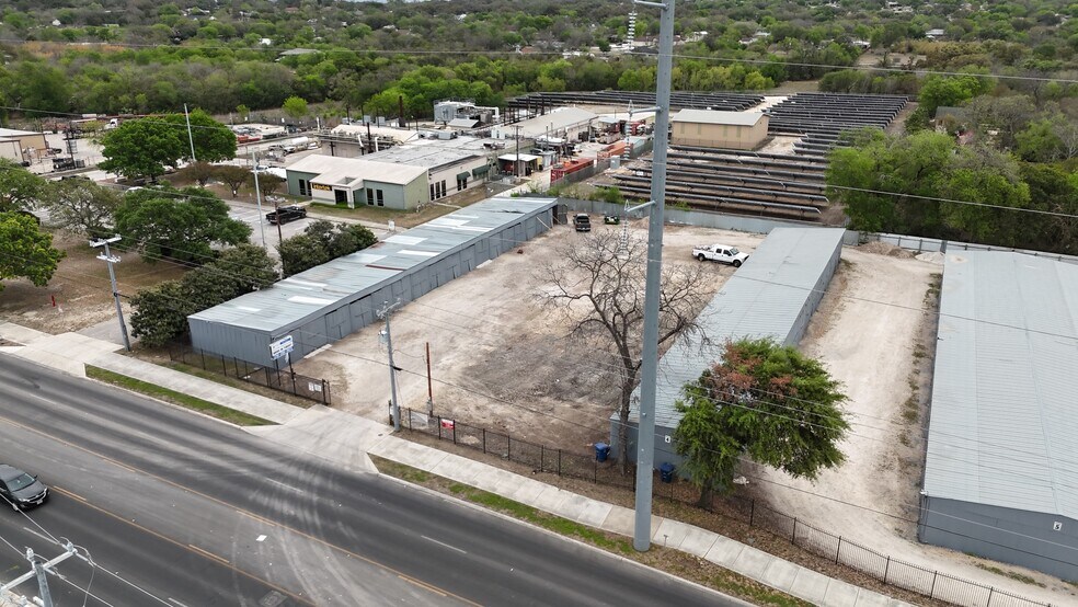 More Photos Of 4930 Callaghan Rd, San Antonio Self Storage For Sale
