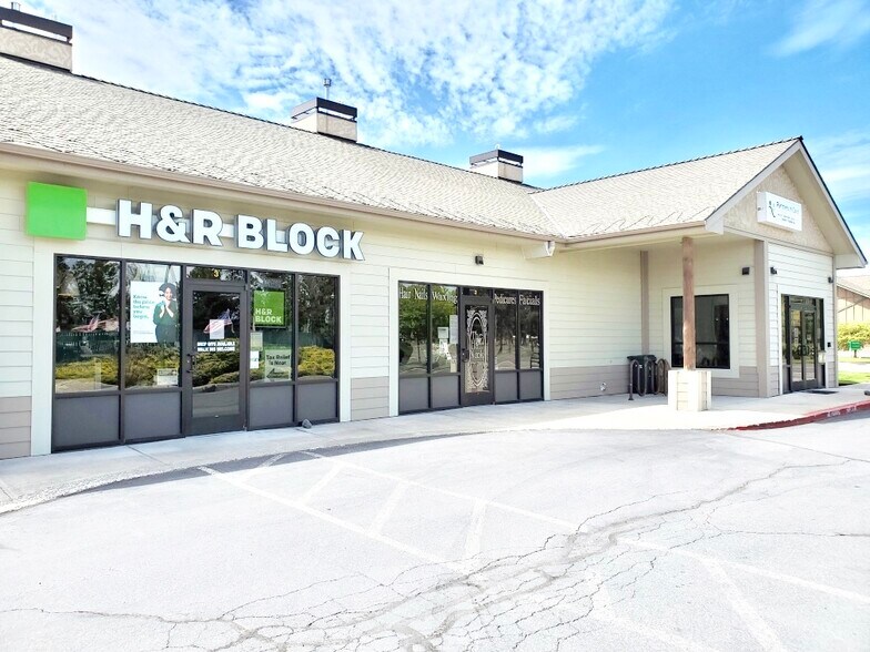 More Photos Of 51530 Huntington Rd, La Pine Office For Lease