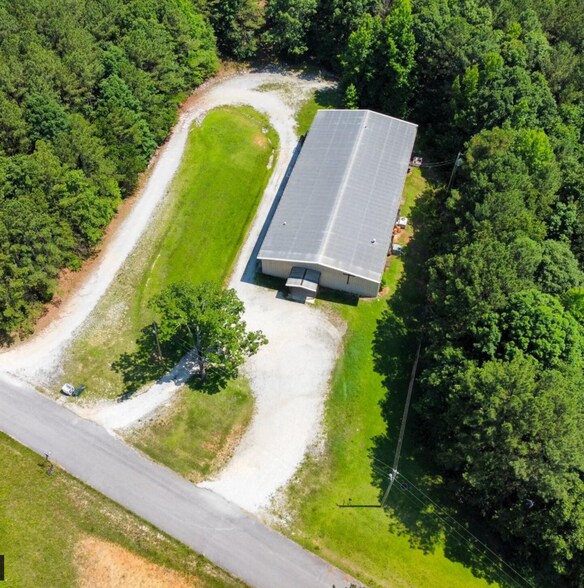 More Photos Of 1689 Southwood Dr, Iuka Flex For Sale