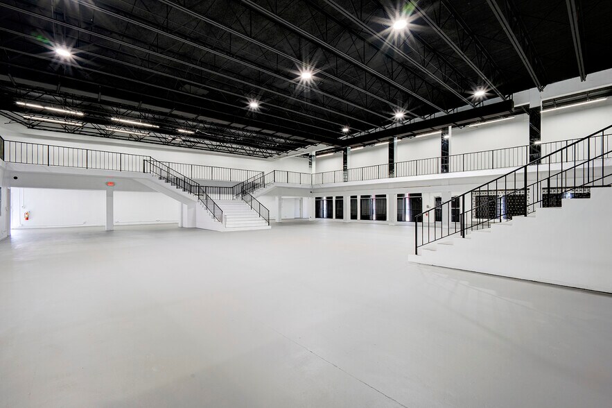 More Photos Of 32 S Dixie Hwy, Lake Worth Freestanding For Lease