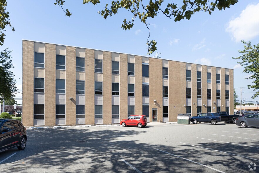 More Photos Of 55 Jericho Tpke, Jericho Office For Lease