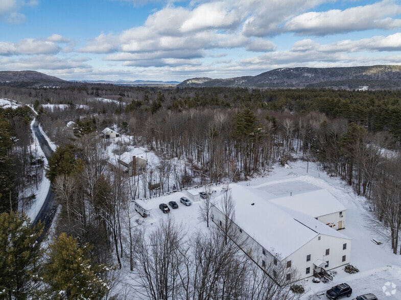 More Photos Of 15 Elm Ave, Antrim Warehouse For Sale