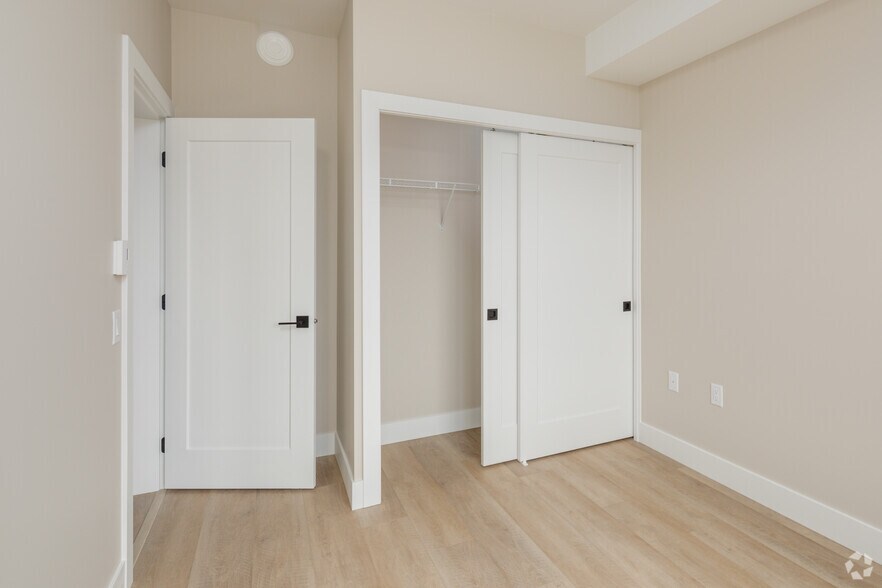 More Photos Of 1428-1488 Flint Av, Langford Apartments For Lease