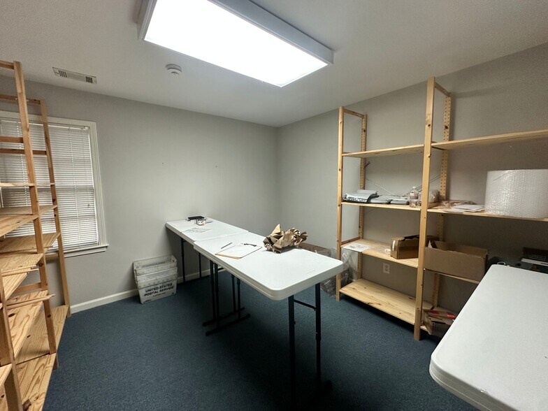 More Photos Of 5920 Odell St, Cumming Office For Sale