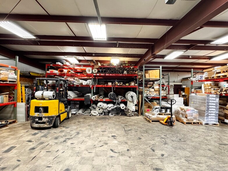 More Photos Of 8707 S Seminole Trl, Ruckersville Freestanding For Sale