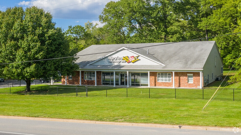 More Photos Of 91 Ritchie Hwy, Severna Park Storefront Retail Office For Sale