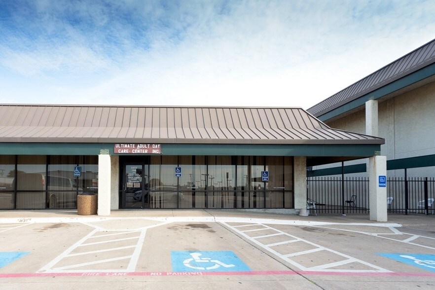 More Photos Of 3650 N Buckner Blvd, Dallas Storefront Retail Office For Sale
