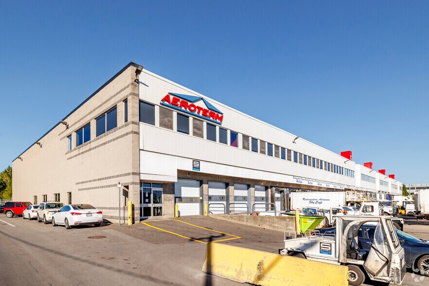 More Photos Of 750 Boul Stuart-Graham S, Dorval Warehouse For Lease
