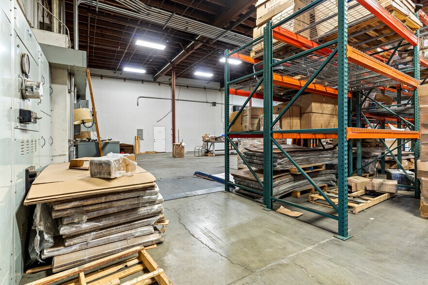 More Photos Of 253 E Harris Ave, South San Francisco Warehouse For Sale