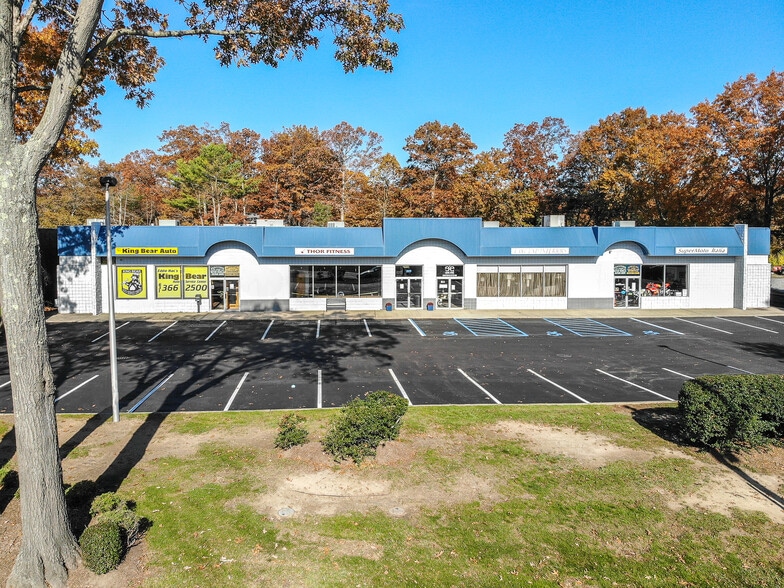 Primary Photo Of 805-815 Middle Country Rd, Saint James Storefront For Lease