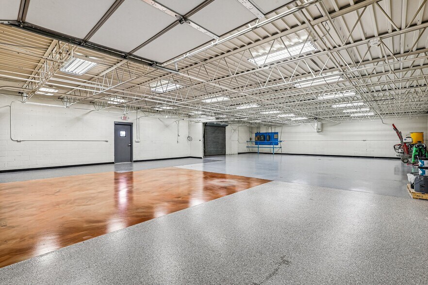 More Photos Of 5558 Wadsworth Rd, Dayton Warehouse For Sale