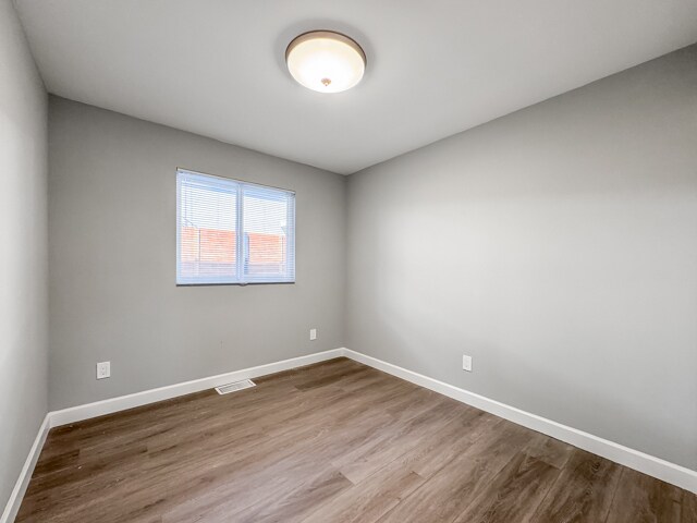 More Photos Of 4124 Lyon Ave, Oakland Apartments For Sale