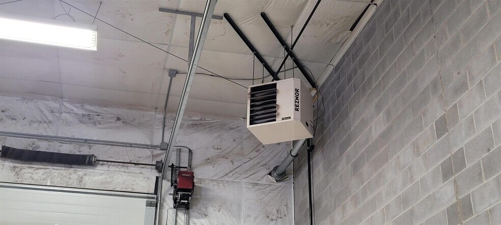 More Photos Of 9072 County Road BB, Plainfield Warehouse For Sale