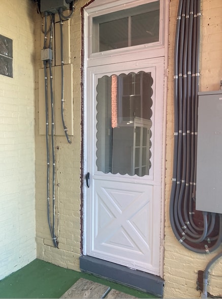 More Photos Of 228 E Washington St, Hagerstown Office Residential For Sale