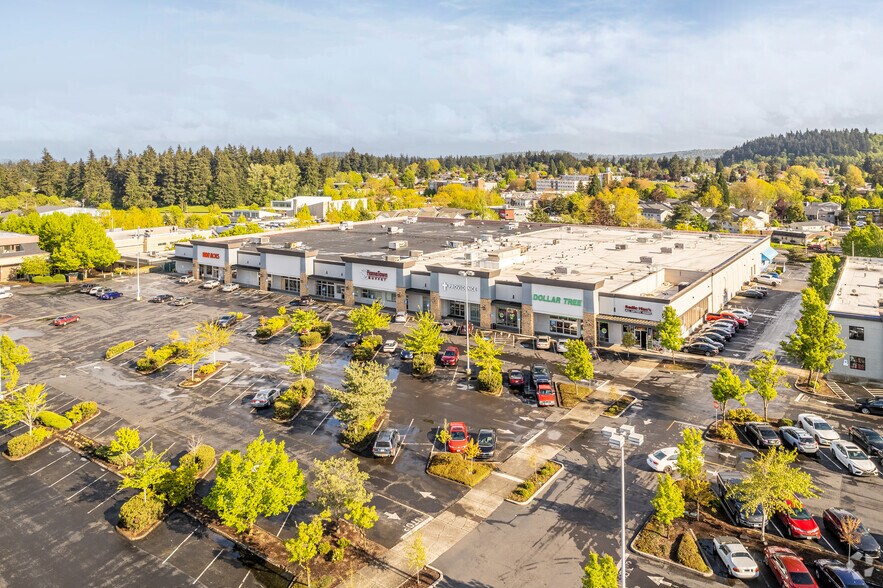 More Photos Of 10552-10548 SE Washington St, Portland General Retail For Lease