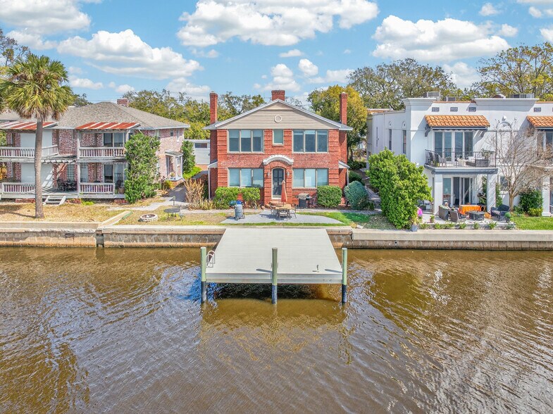 More Photos Of 1710 River Rd, Jacksonville Apartments For Sale