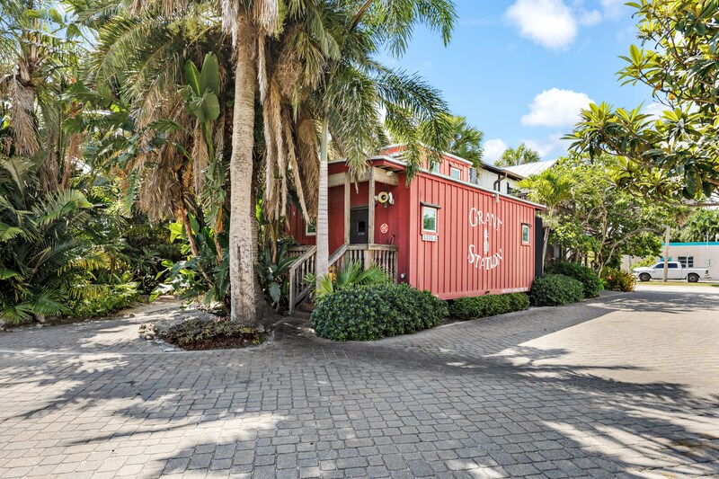 More Photos Of 5390 US 1, Grant-Valkaria Lodge Meeting Hall For Sale