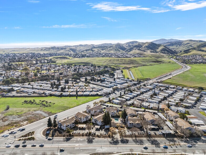 More Photos Of 3101 Buchanan Rd, Antioch Apartments For Sale