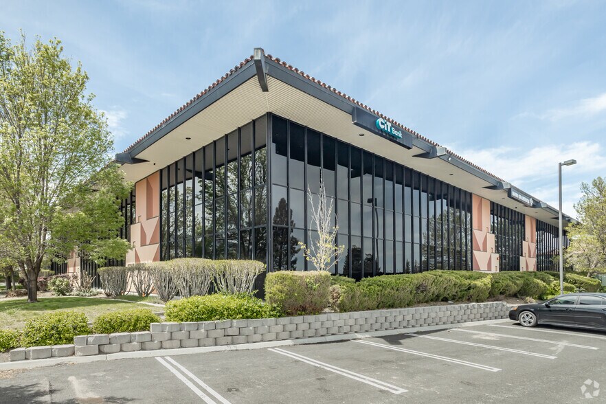 More Photos Of 5370 Kietzke Ln, Reno Office For Lease