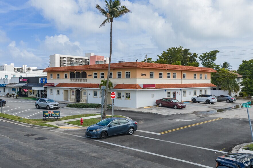 Primary Photo Of 2800 E Commercial Blvd, Fort Lauderdale Medical For Lease