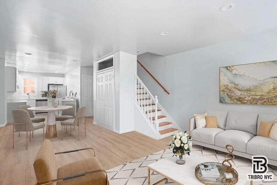 More Photos Of 126 Hall St, Brooklyn Apartments For Sale