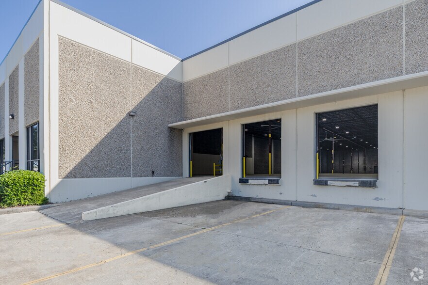 More Photos Of 4750-4760 Goer Dr, North Charleston Warehouse For Lease