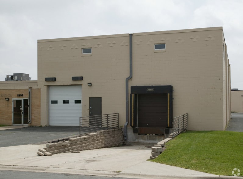 More Photos Of 2909 S Anthony Ln, Saint Anthony Office For Sale