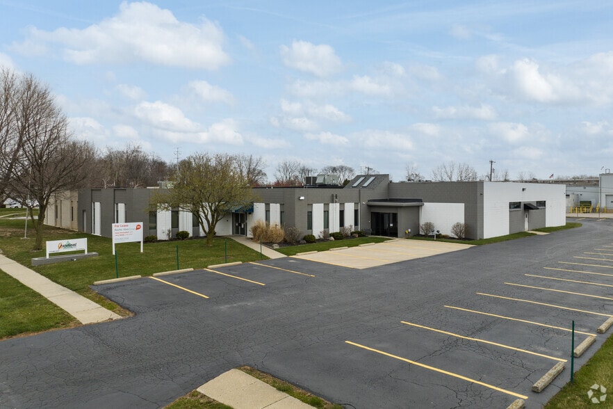 More Photos Of 6156 Trust Dr, Holland Office For Lease