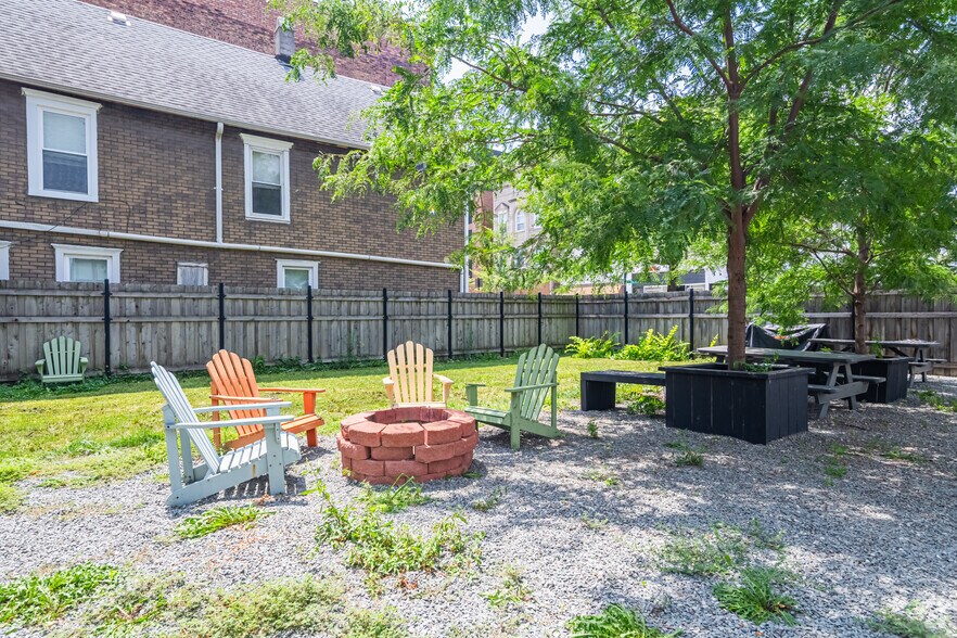 More Photos Of 1831 S Racine Ave, Chicago Apartments For Sale