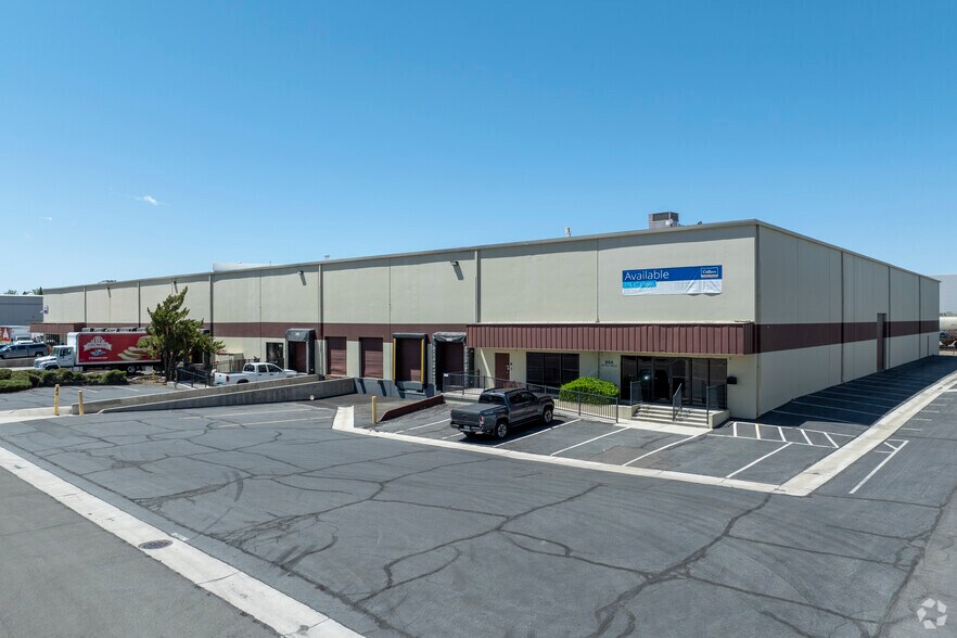 More Photos Of 958 United Cir, Sparks Warehouse For Lease