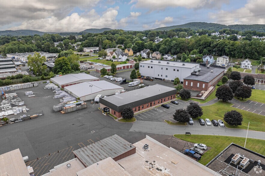 More Photos Of 30 Shelter Rock Rd, Danbury Light Distribution For Lease